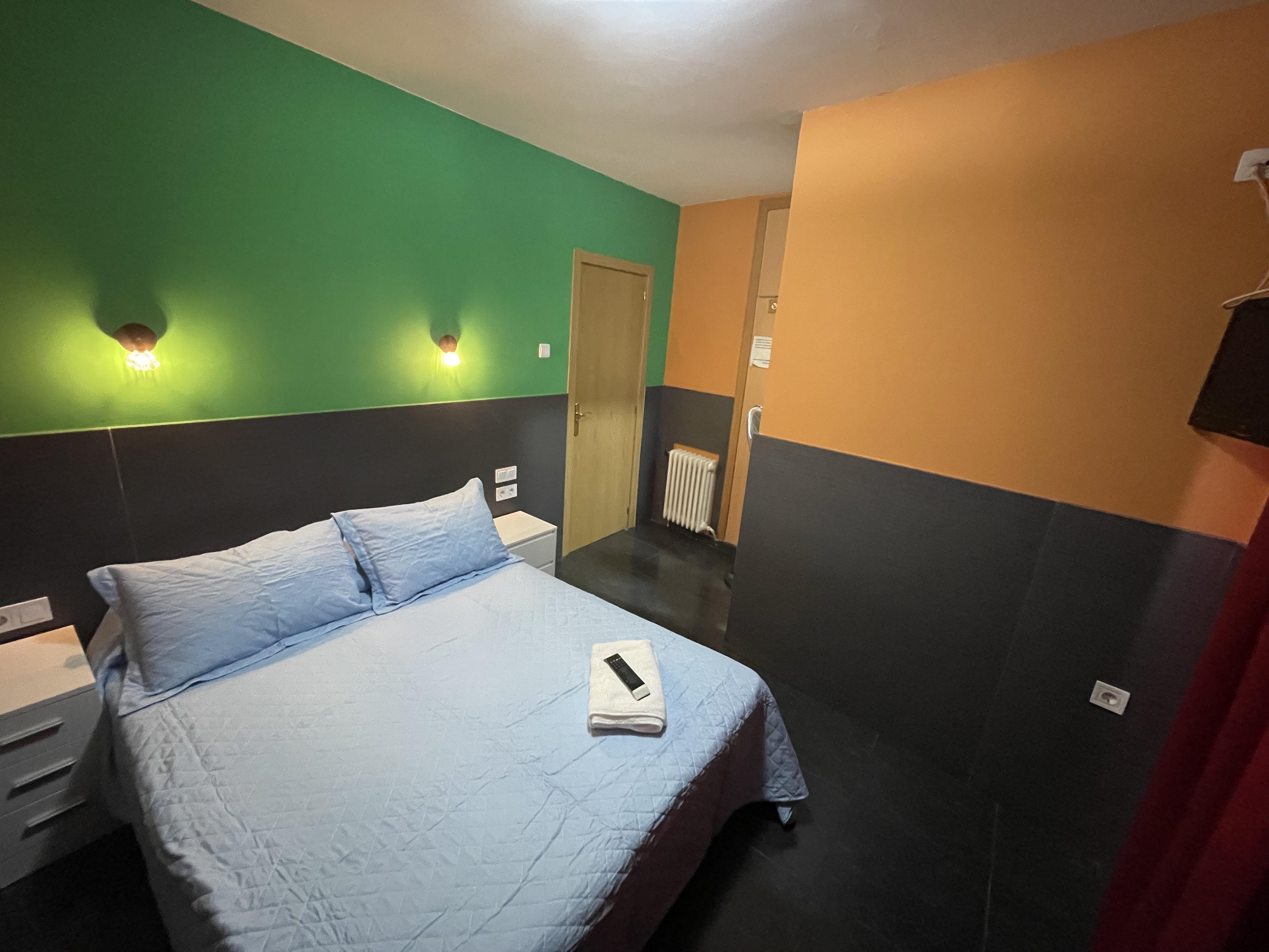 Hostal Numancia Madrid Exterior photo
